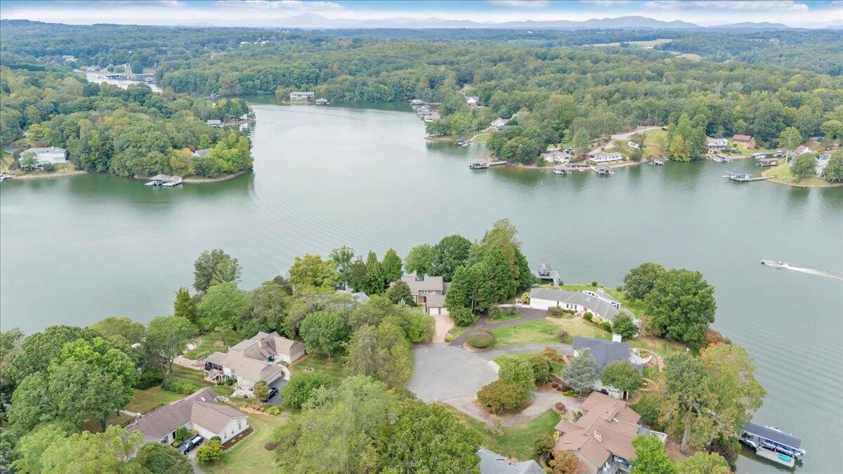 125 Windward DR - Photo 133