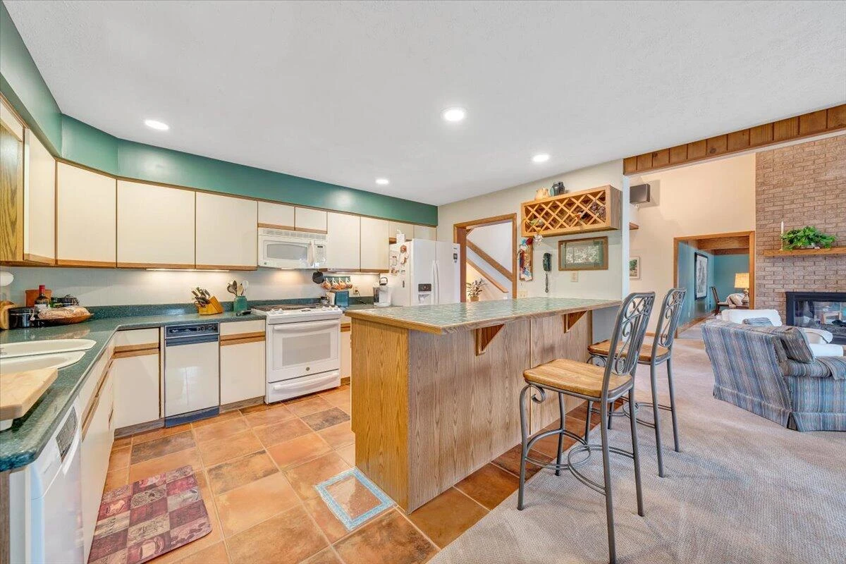 125 Windward DR - Photo 26