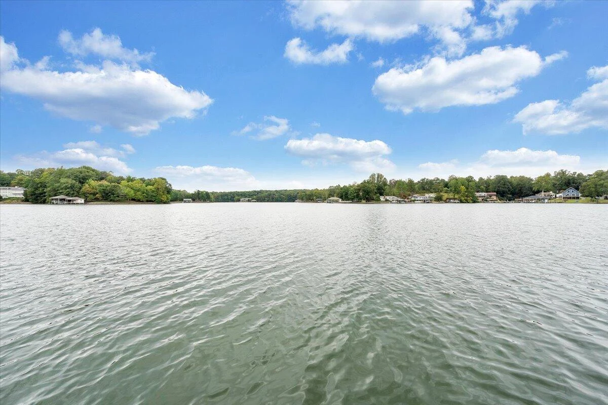 125 Windward DR - Photo 3