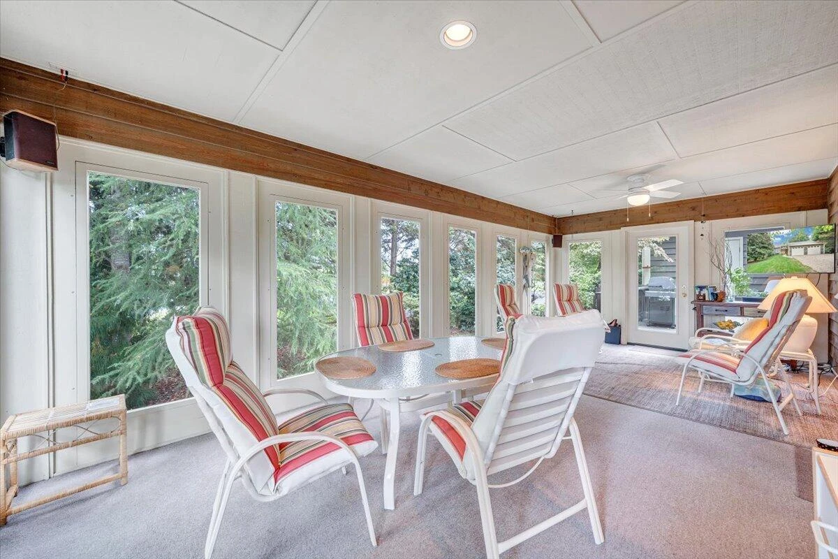 125 Windward DR - Photo 36