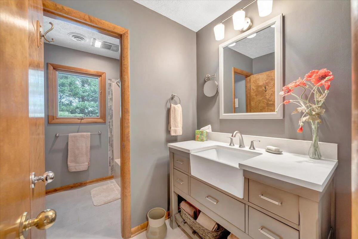 125 Windward DR - Photo 54