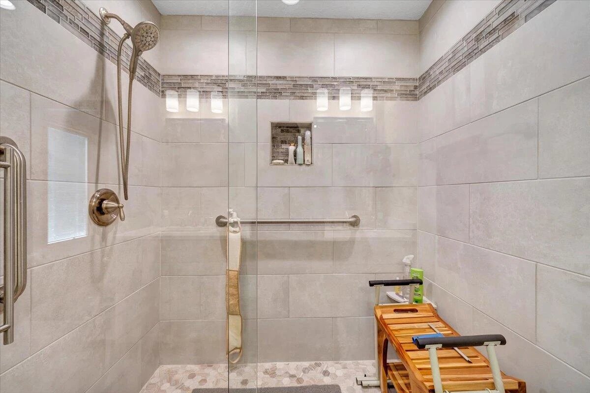 125 Windward DR - Photo 61