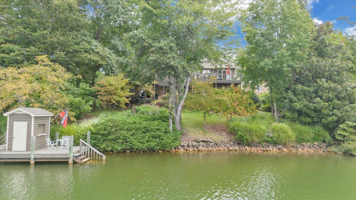 125 Windward DR - Photo 7
