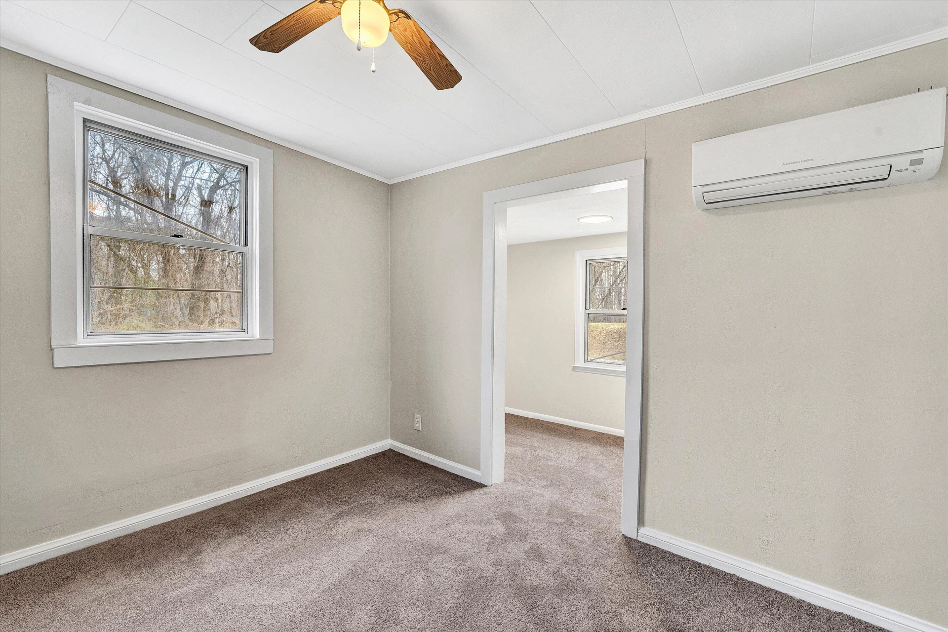 1669 ROUNDABOUT RD - Photo 11