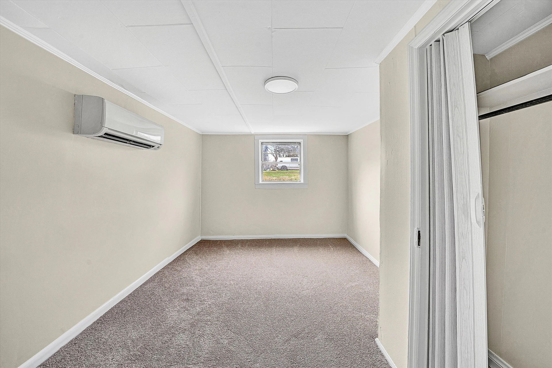 1669 ROUNDABOUT RD - Photo 22