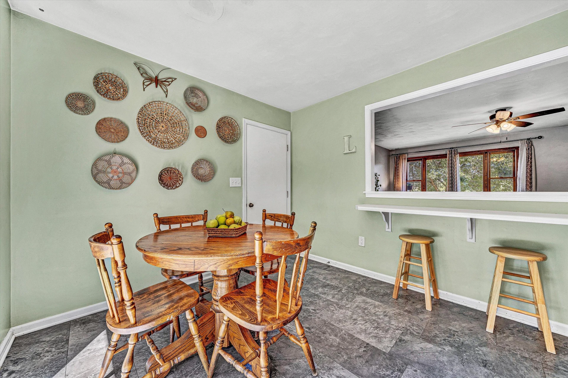 1925 Edgerton AVE SE - Photo 8