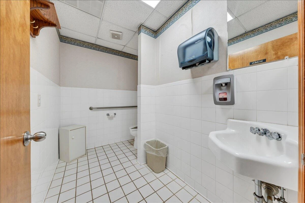 10 Whispering Creek RD - Photo 34