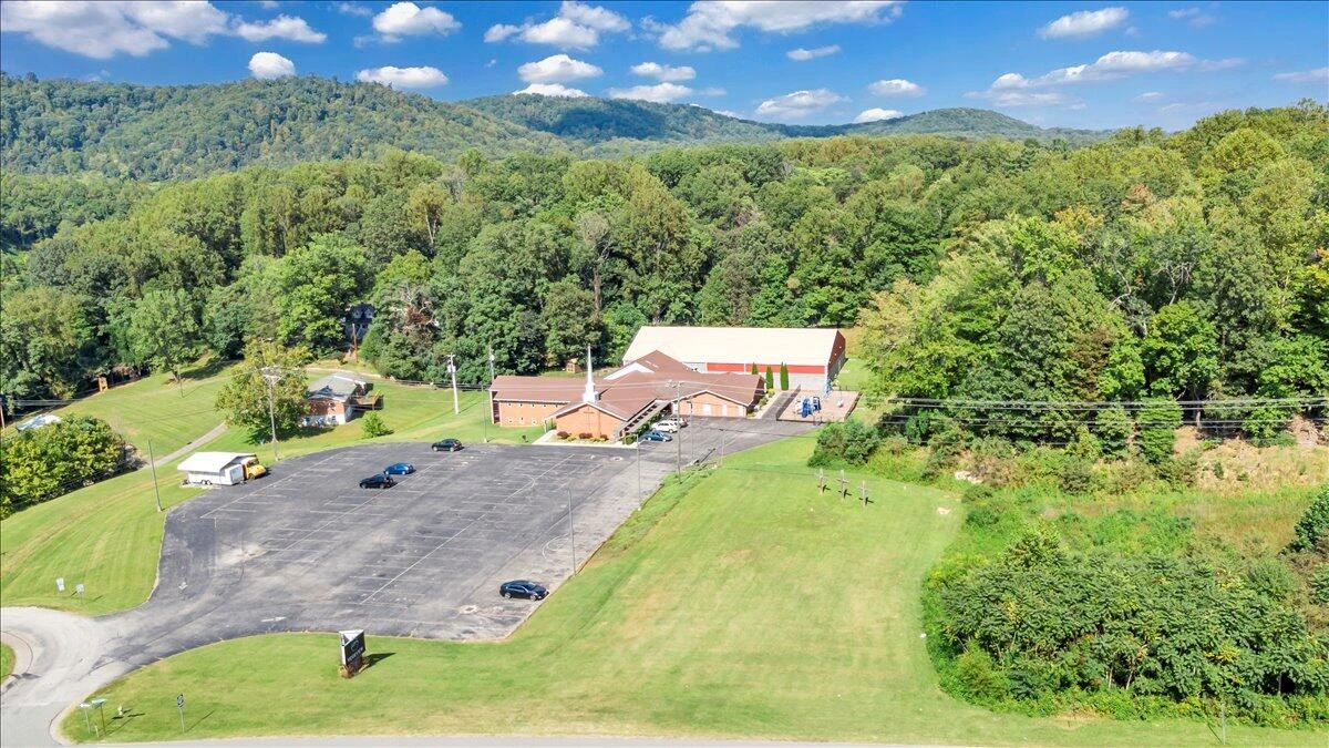 10 Whispering Creek RD - Photo 80