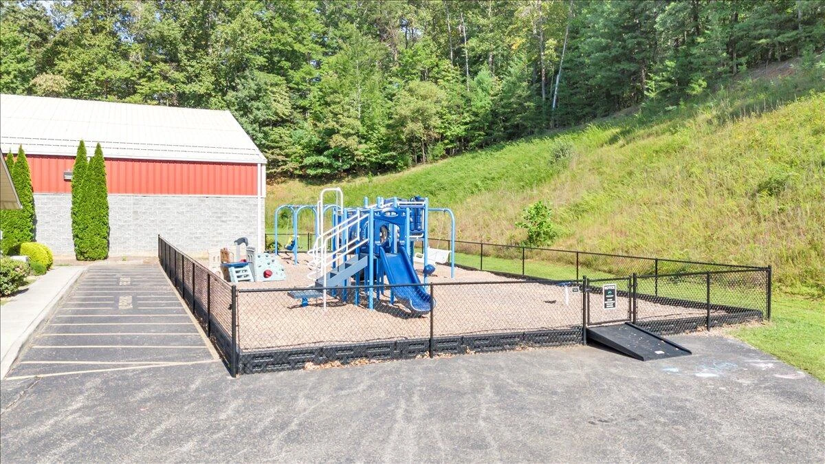 10 Whispering Creek RD - Photo 85
