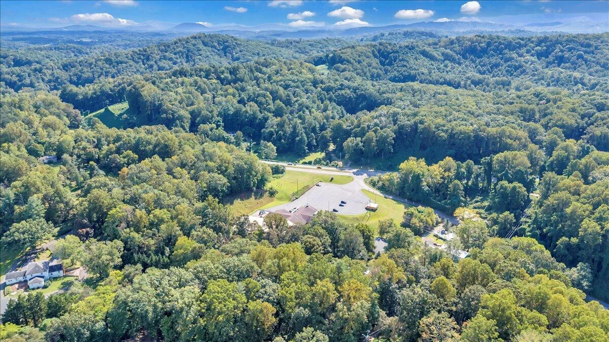 10 Whispering Creek RD - Photo 90