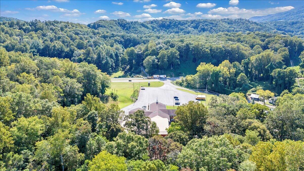 10 Whispering Creek RD - Photo 92