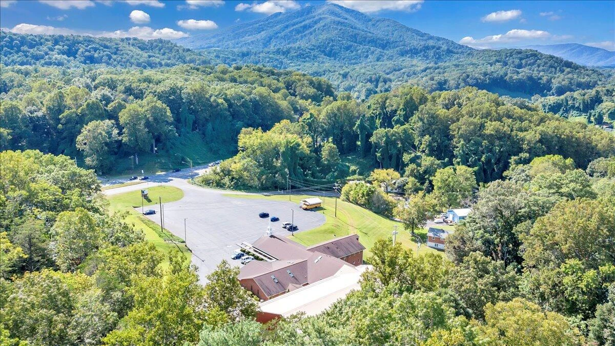 10 Whispering Creek RD - Photo 93