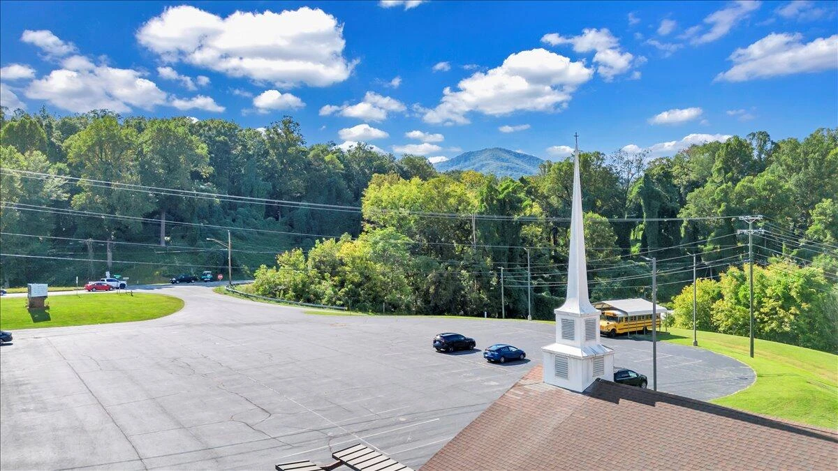10 Whispering Creek RD - Photo 97