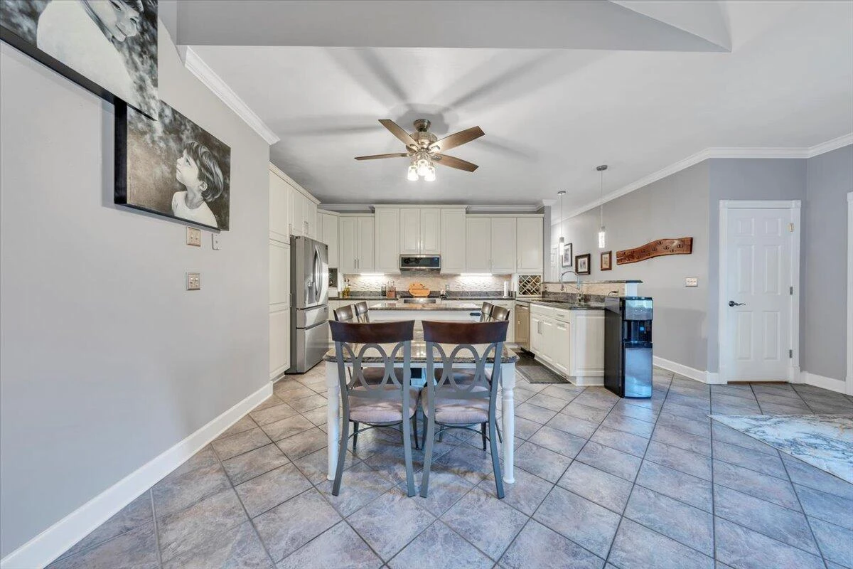 3901 Horsepen Mountain DR - Photo 14