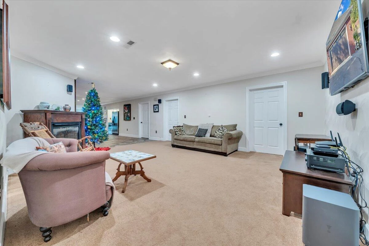 3901 Horsepen Mountain DR - Photo 36