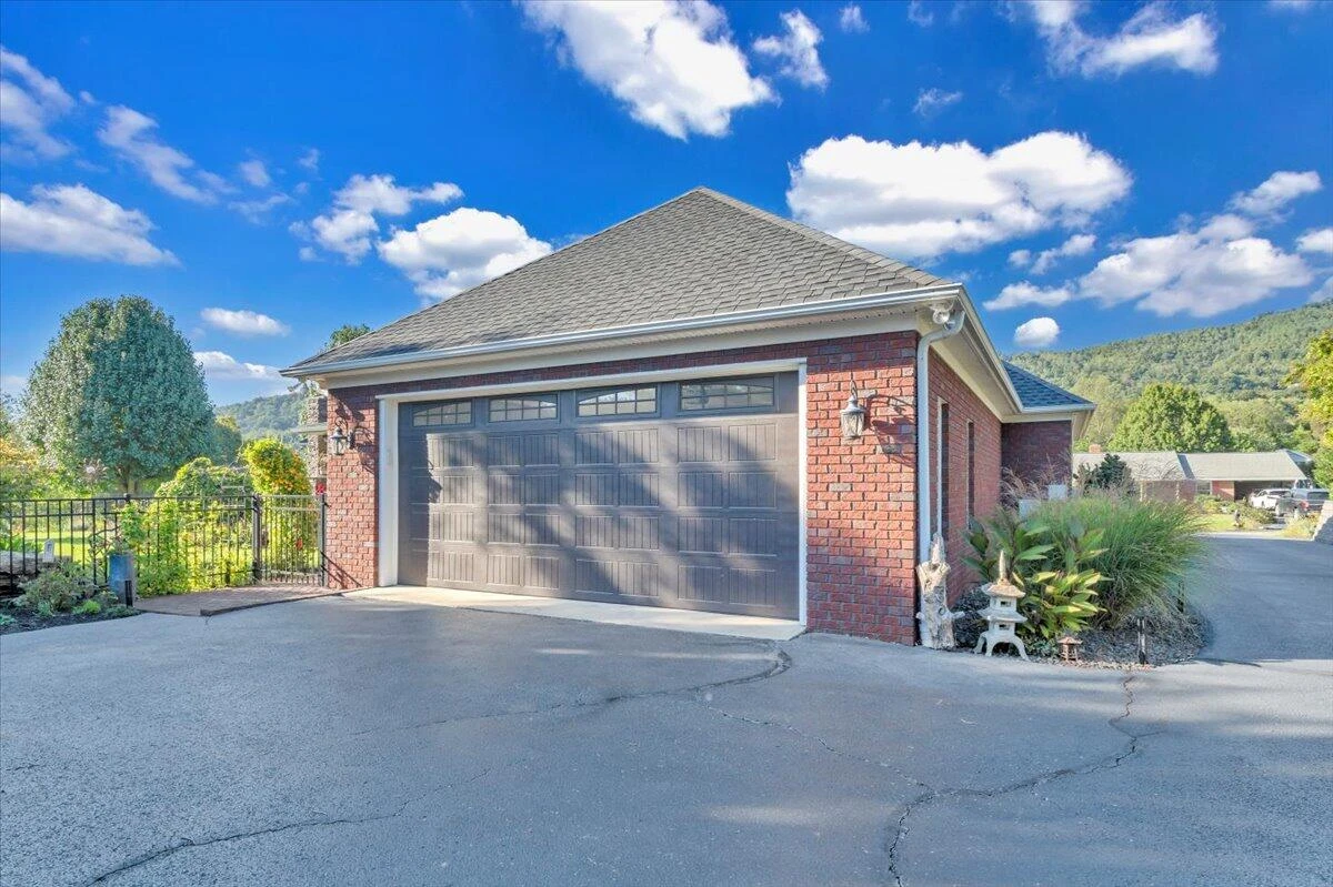 3901 Horsepen Mountain DR - Photo 8
