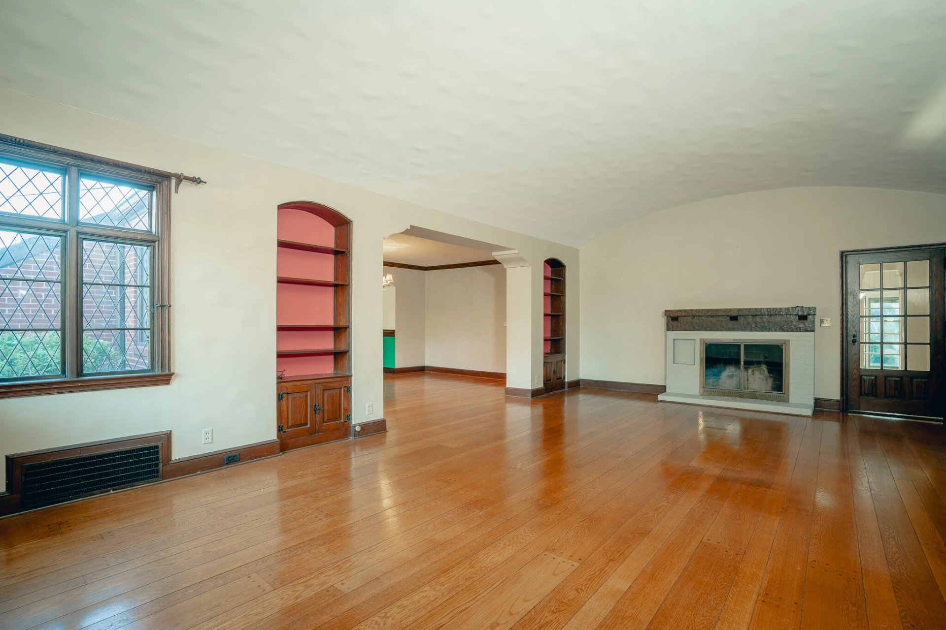 2632 Richelieu AVE SW - Photo 14