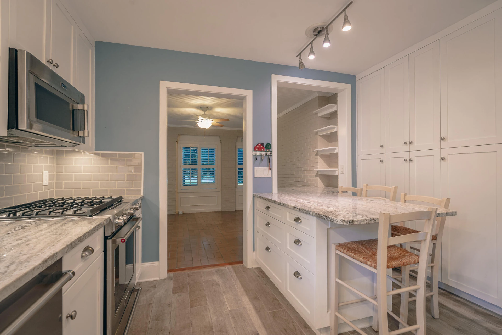 2632 Richelieu AVE SW - Photo 19