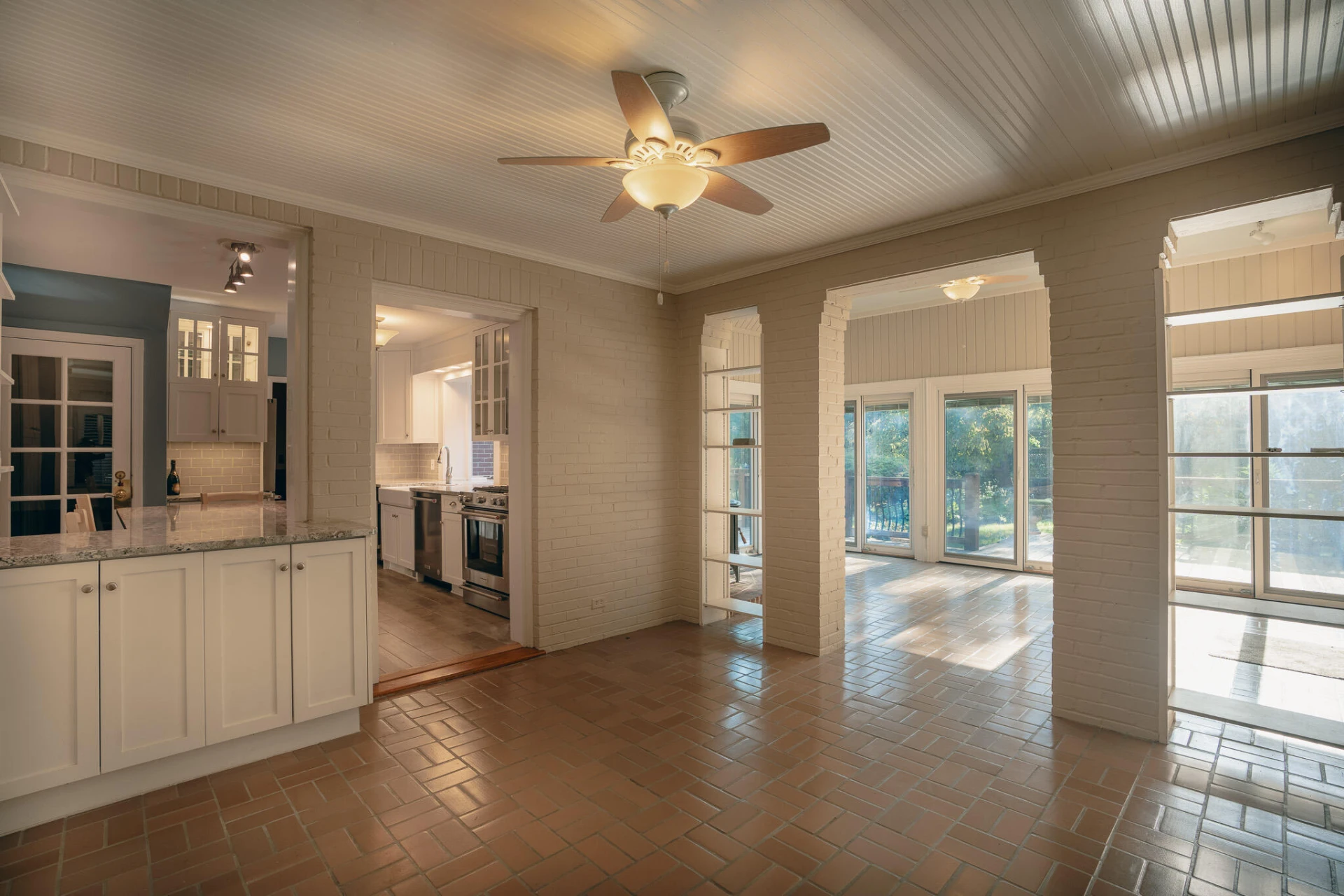 2632 Richelieu AVE SW - Photo 22