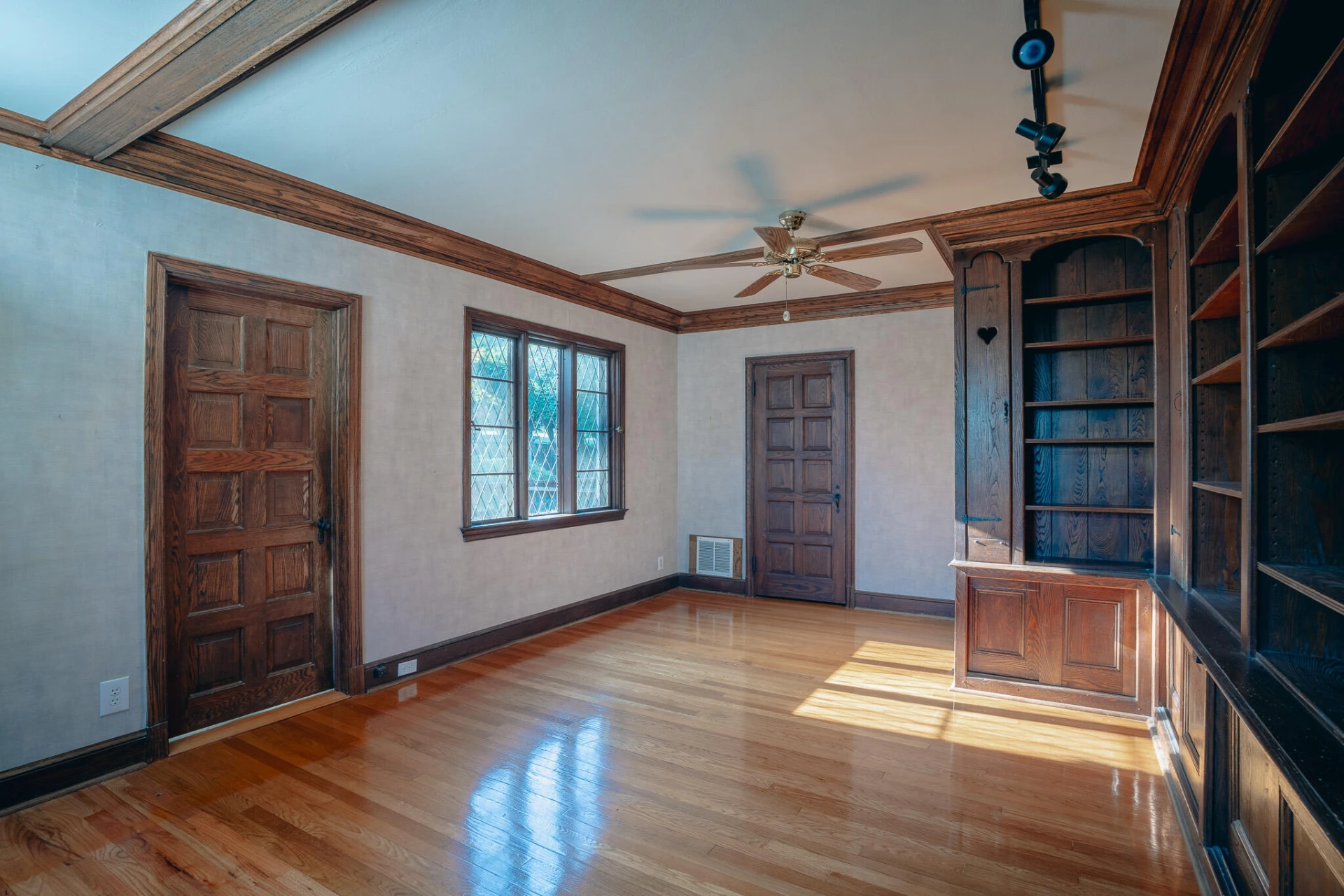 2632 Richelieu AVE SW - Photo 34