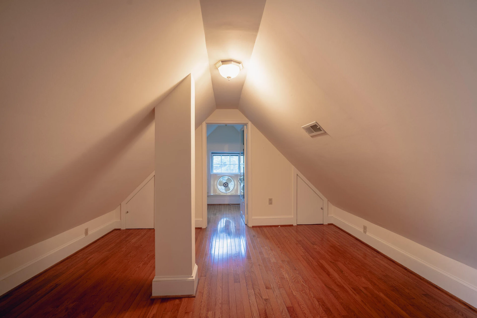 2632 Richelieu AVE SW - Photo 43