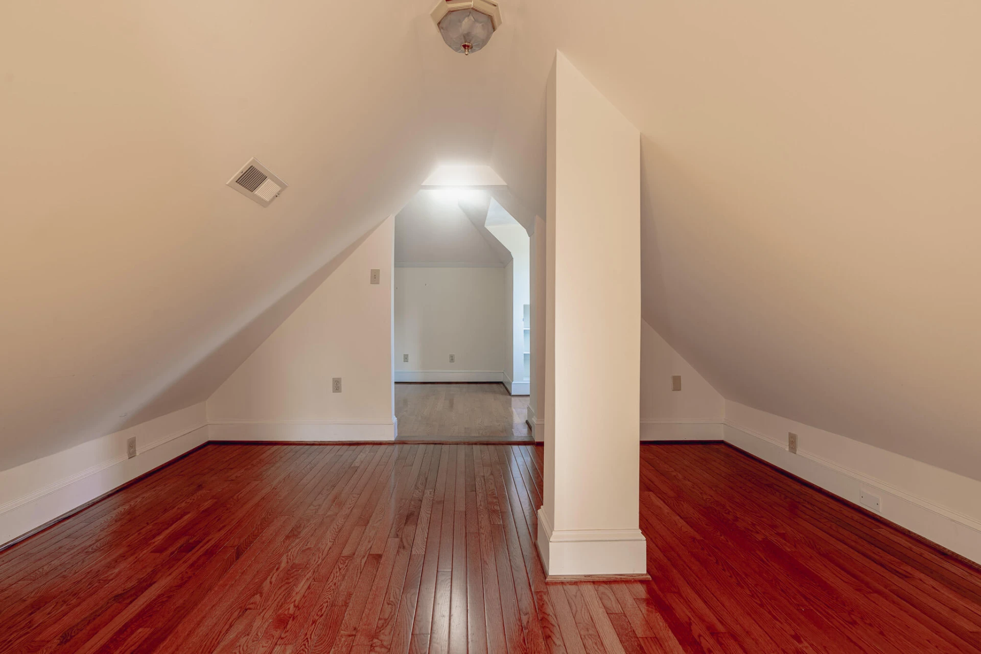 2632 Richelieu AVE SW - Photo 44