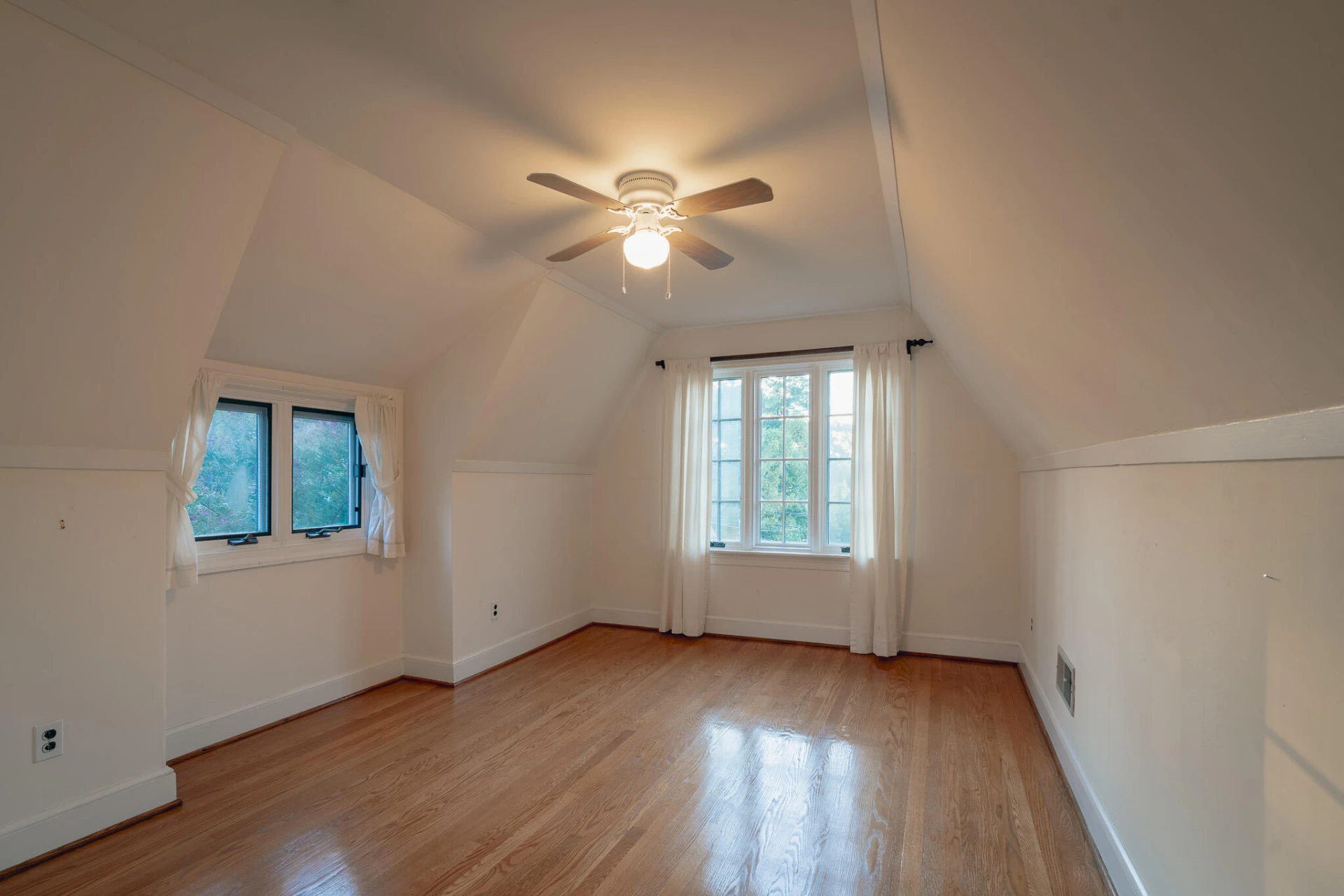 2632 Richelieu AVE SW - Photo 45