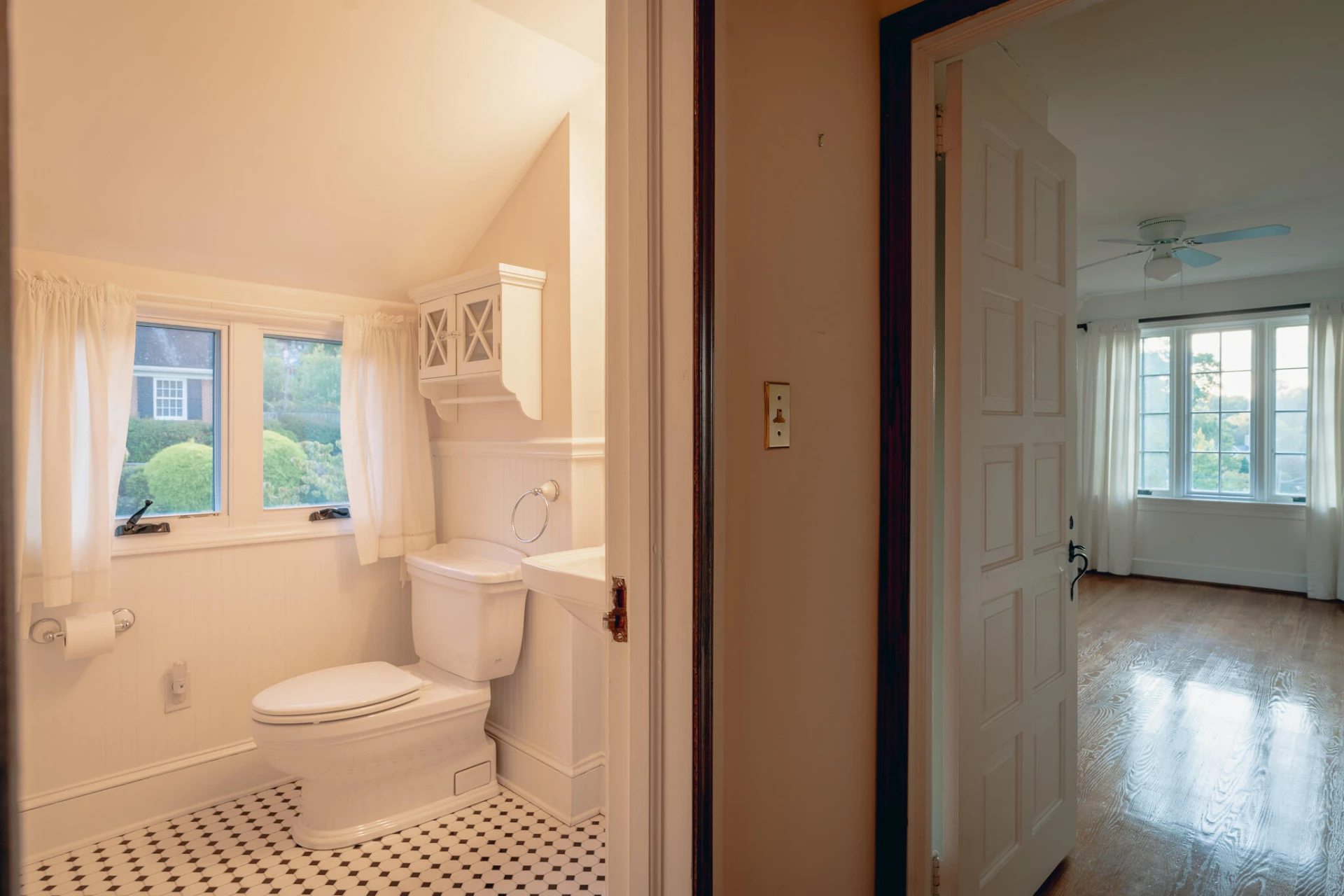 2632 Richelieu AVE SW - Photo 46