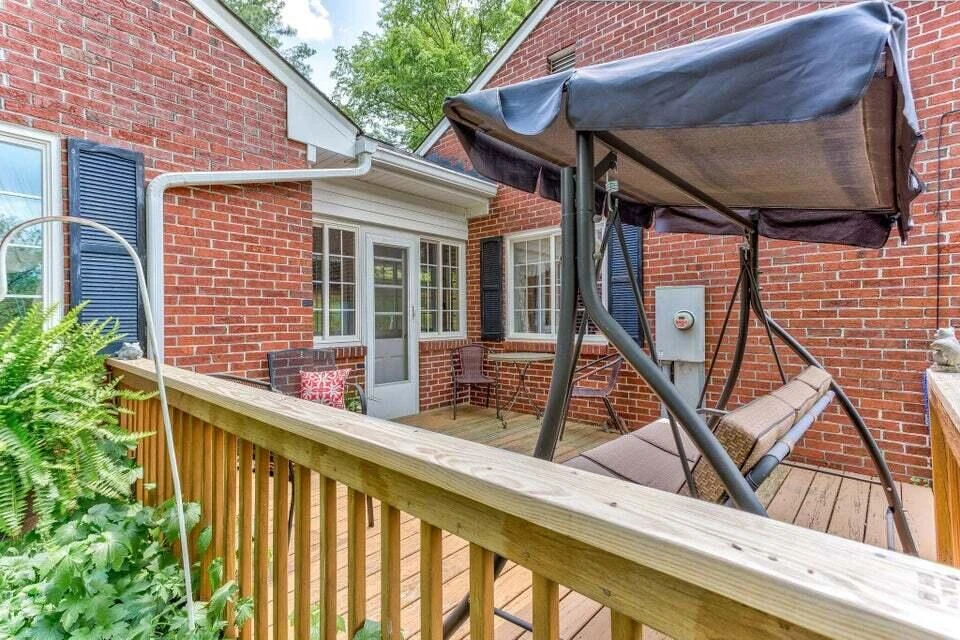 8602 Sanderson DR - Photo 12