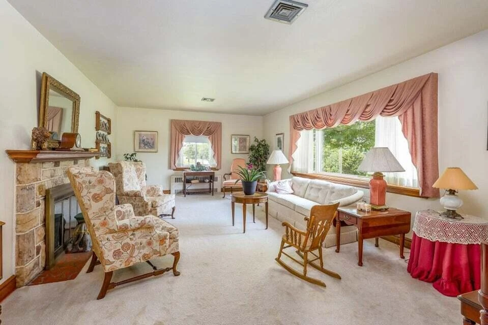 8602 Sanderson DR - Photo 18
