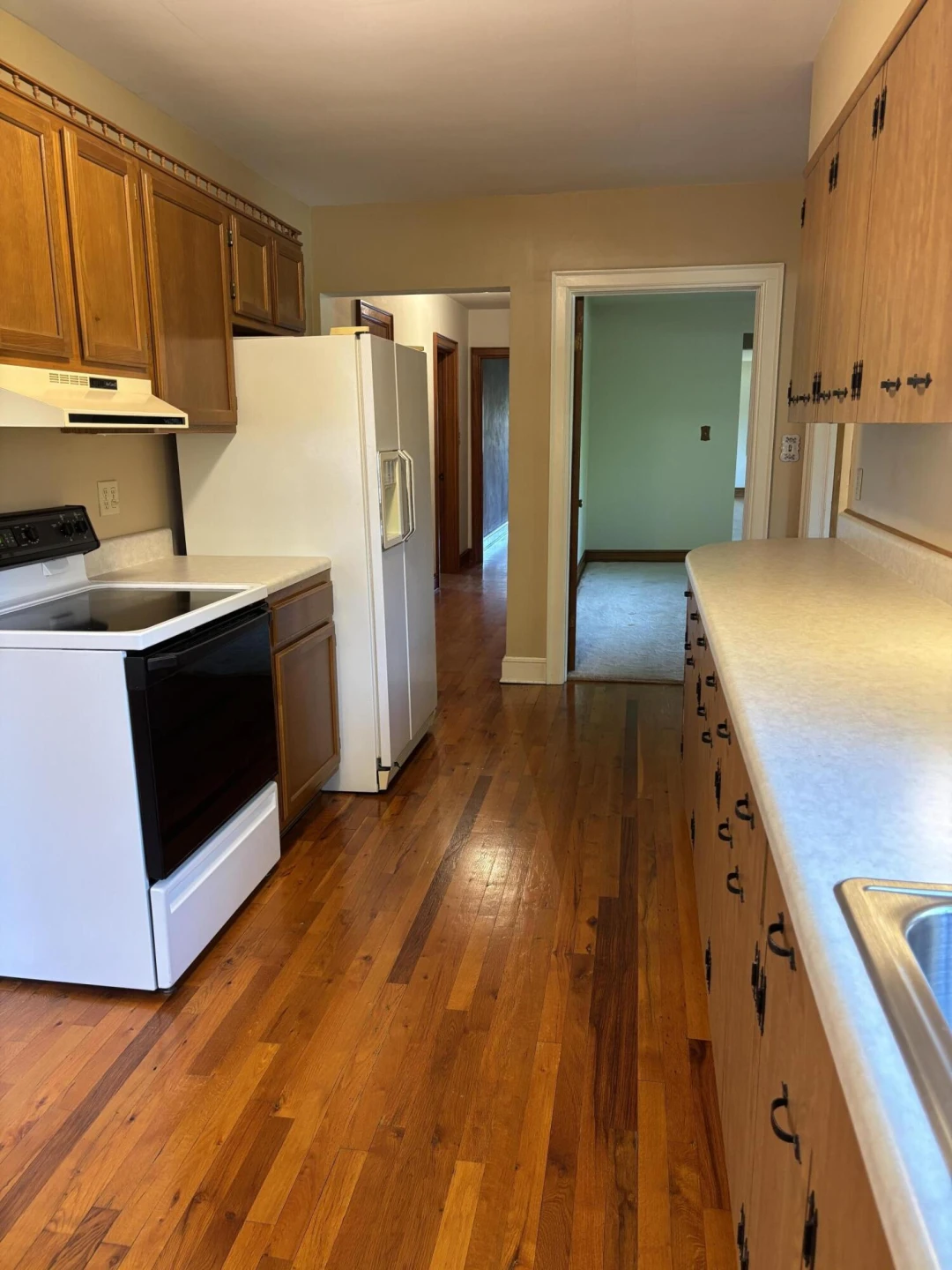 8602 Sanderson DR - Photo 24