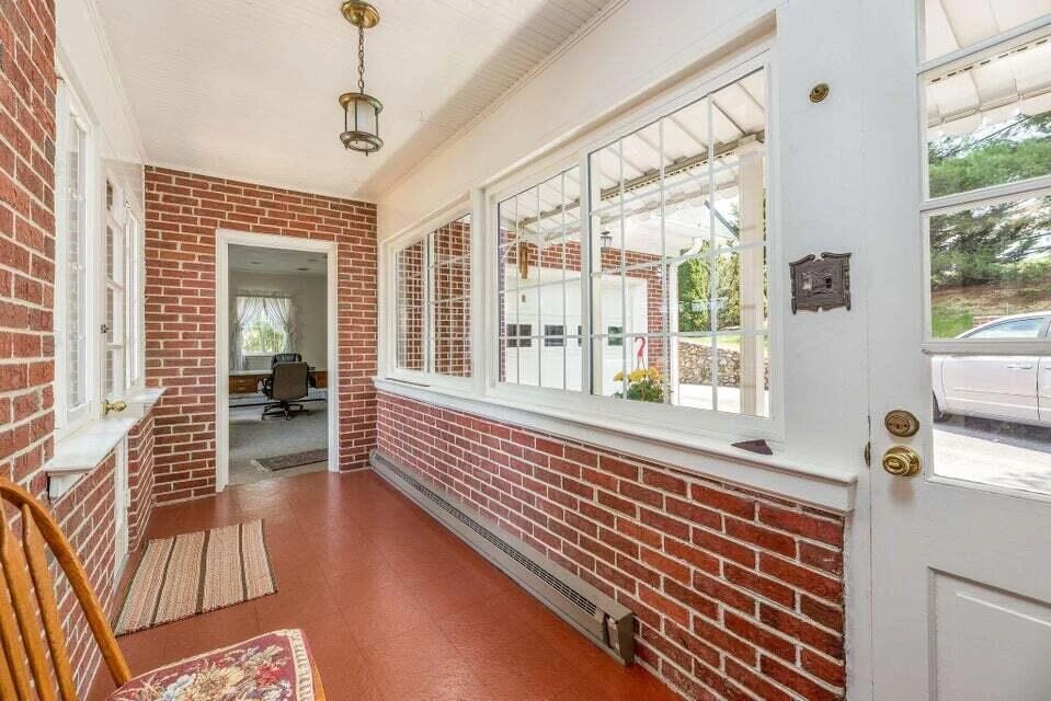8602 Sanderson DR - Photo 28