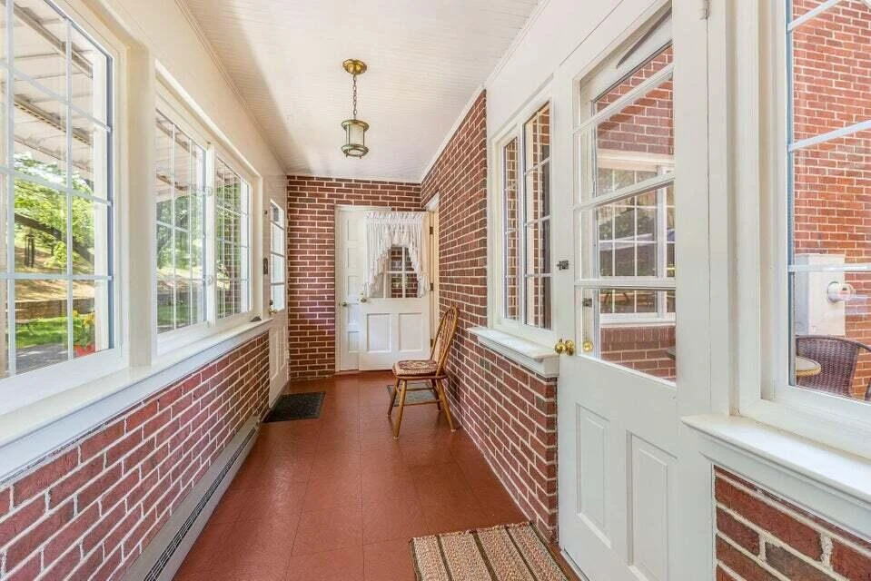 8602 Sanderson DR - Photo 29
