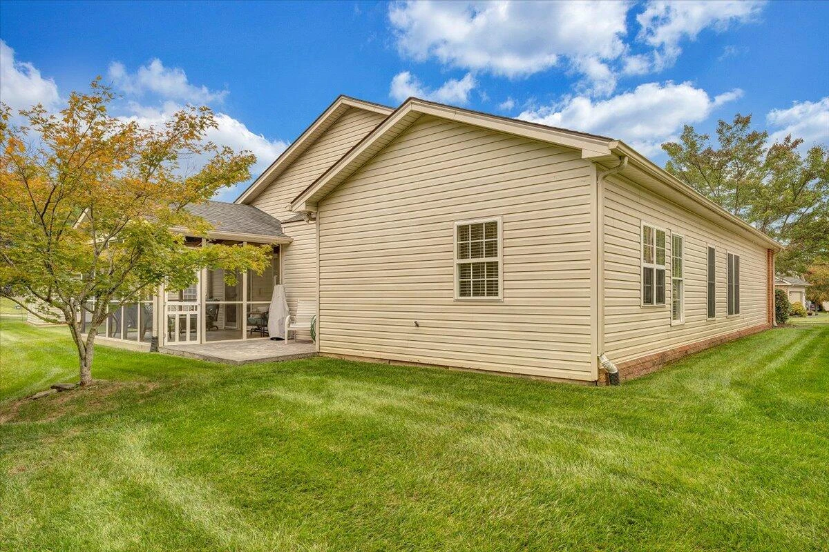 3908 Parkway Place DR - Photo 28