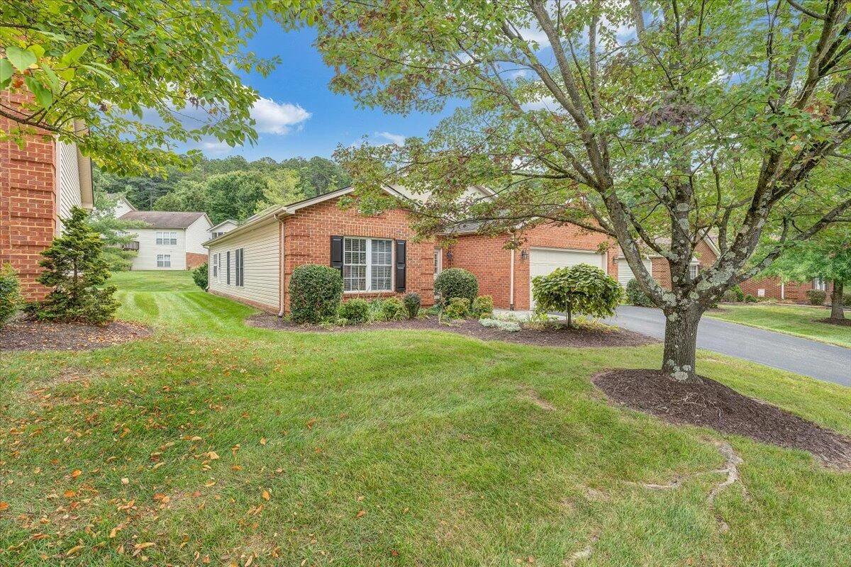 3908 Parkway Place DR - Photo 39