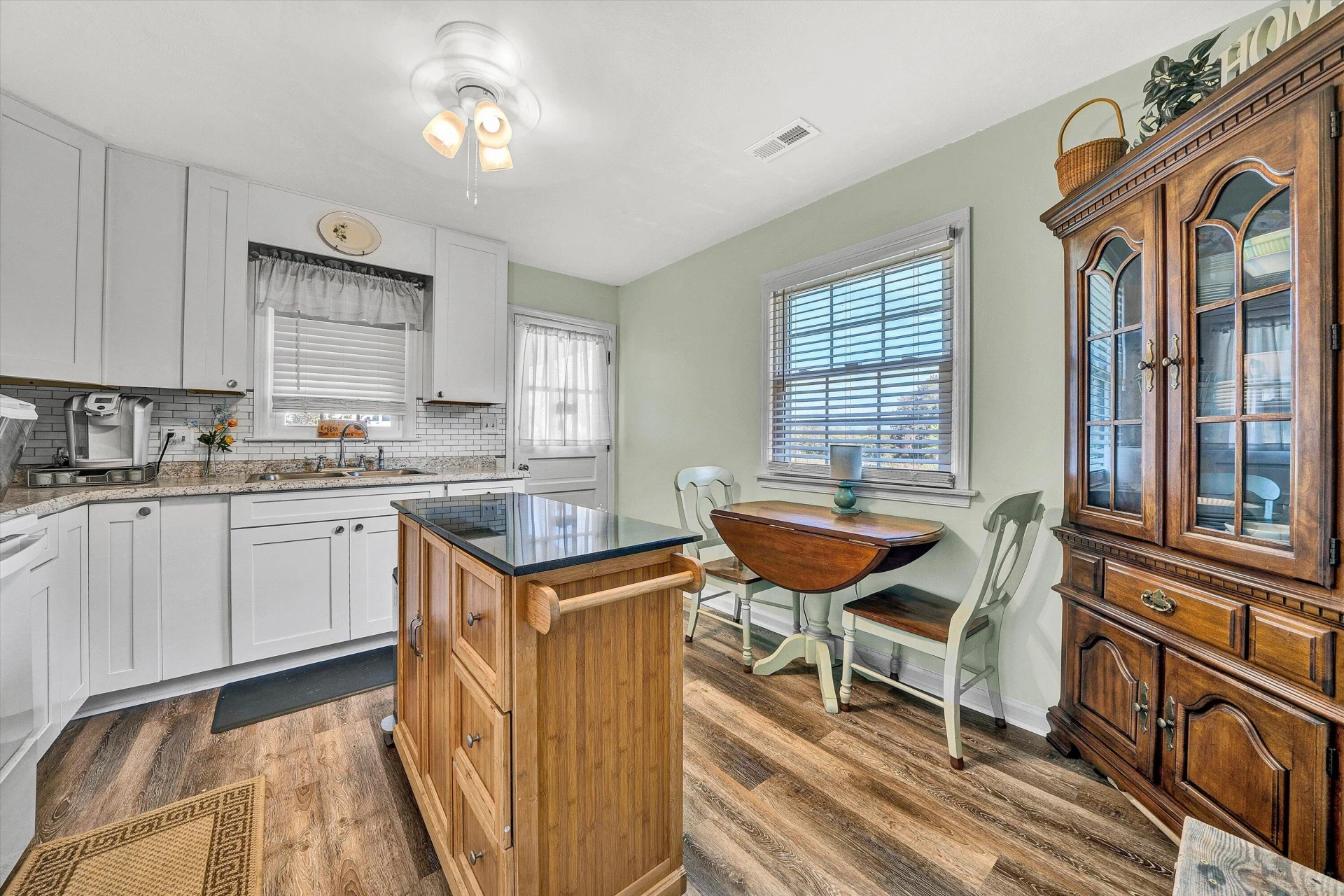 3876 SHINGLE BLOCK RD - Photo 7