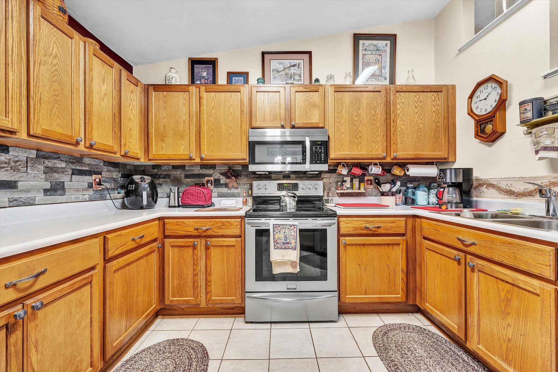 2527 Rutrough RD - Photo 12