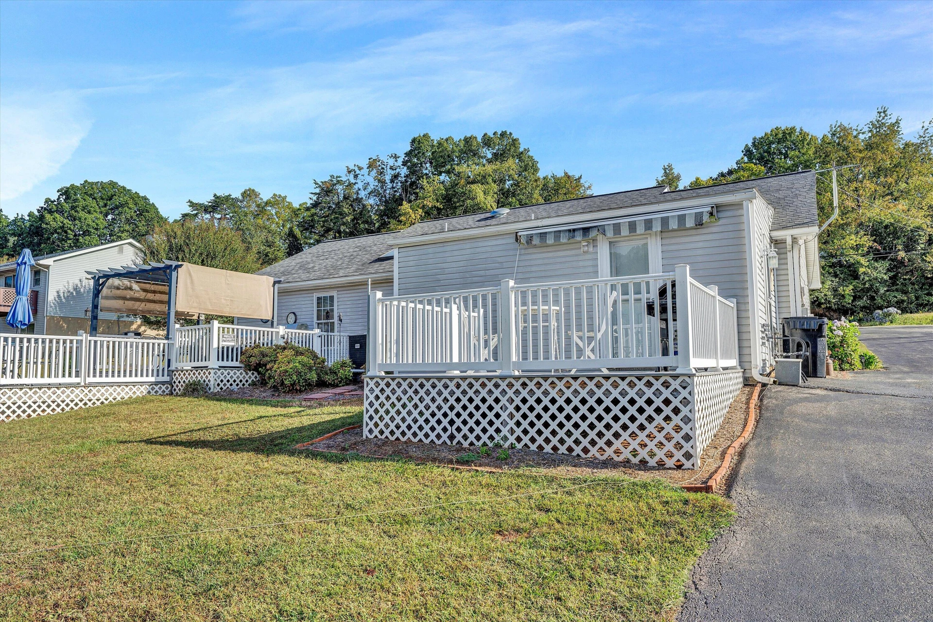2527 Rutrough RD - Photo 41