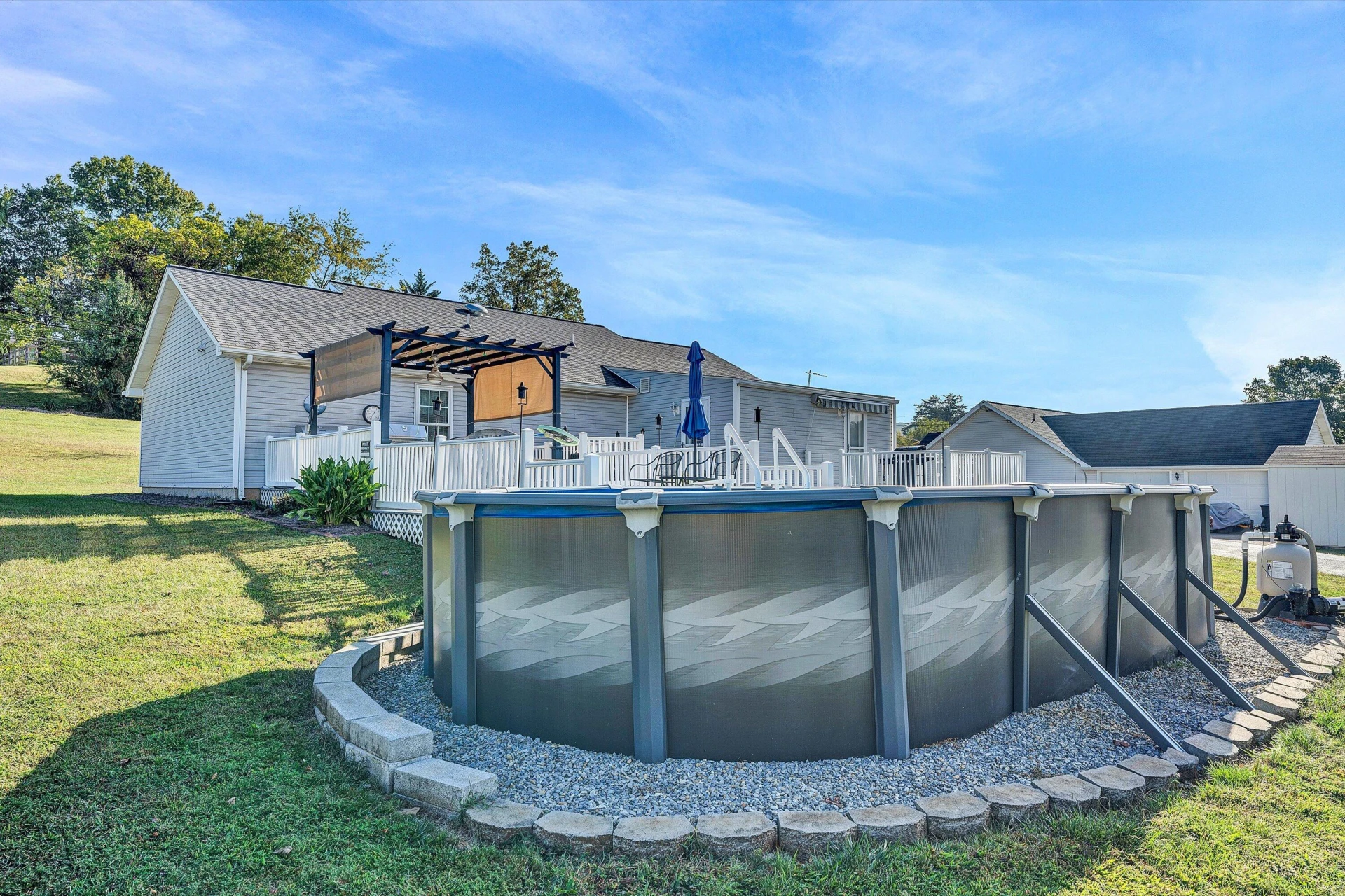 2527 Rutrough RD - Photo 44