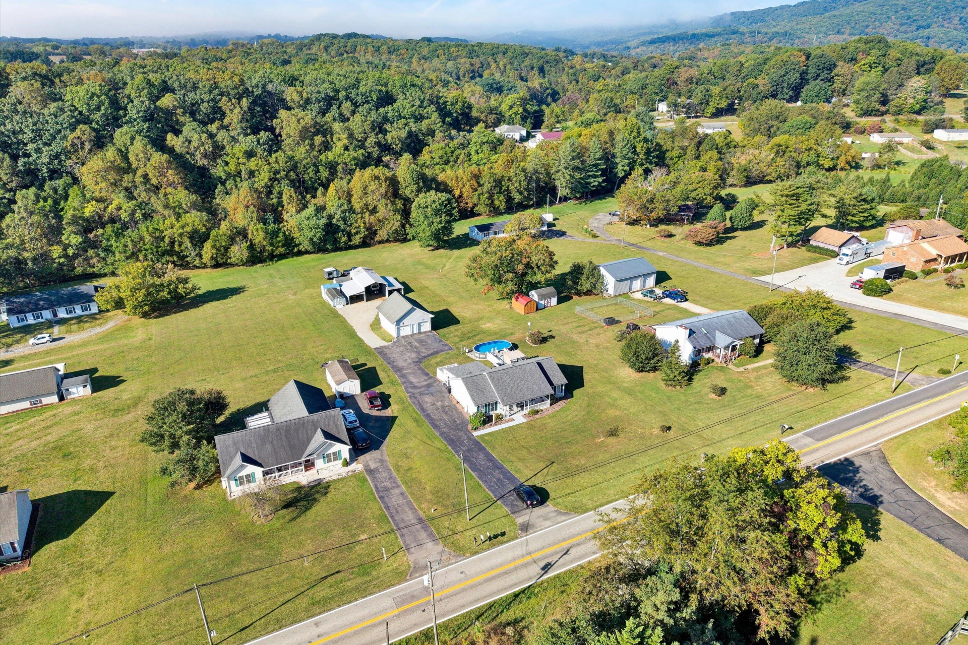 2527 Rutrough RD - Photo 51