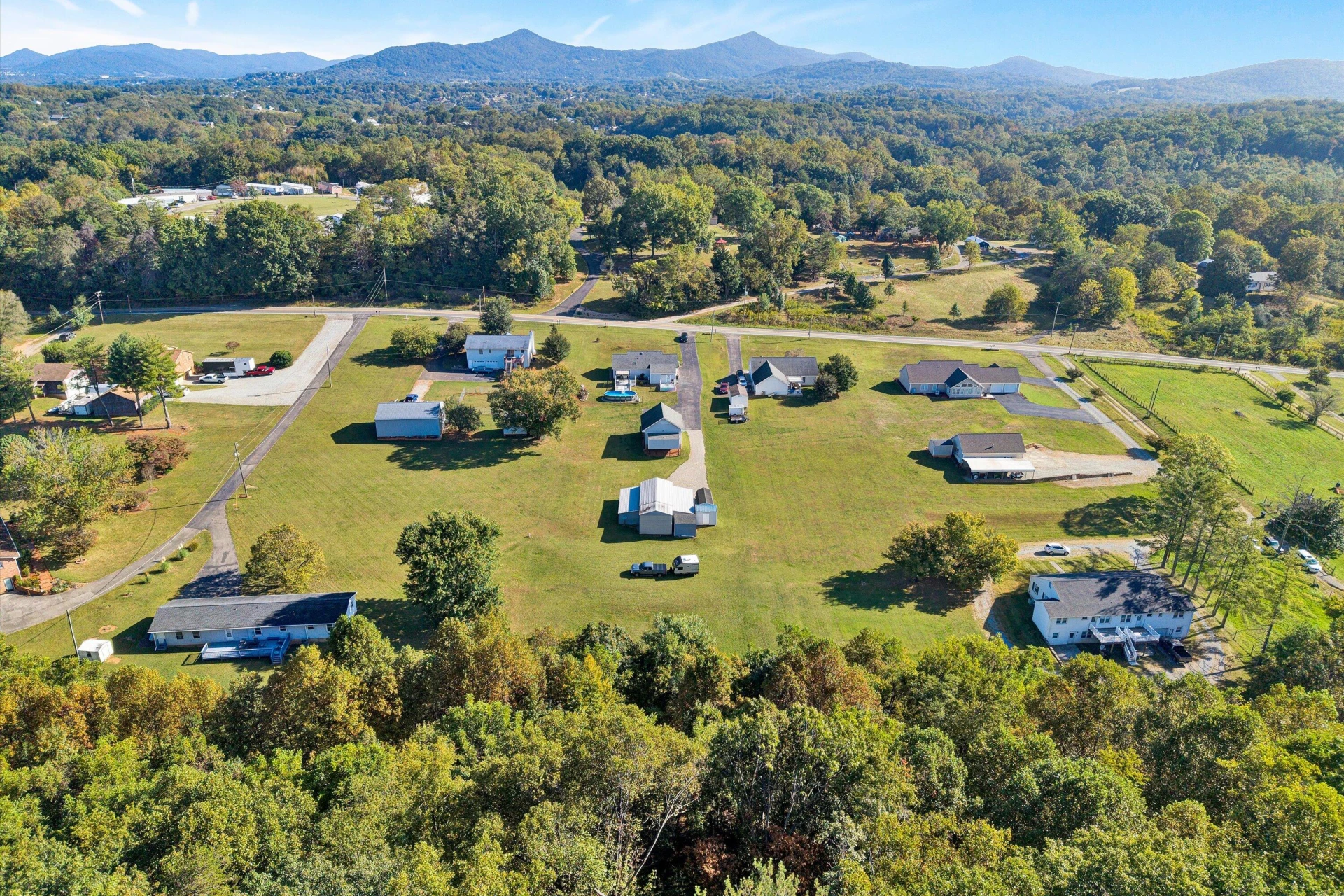2527 Rutrough RD - Photo 56