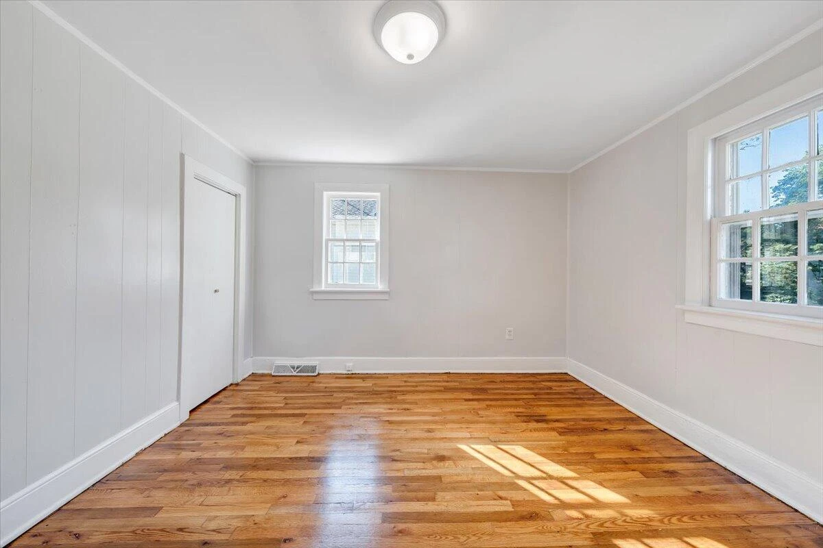 501 Mount Vernon AVE - Photo 10