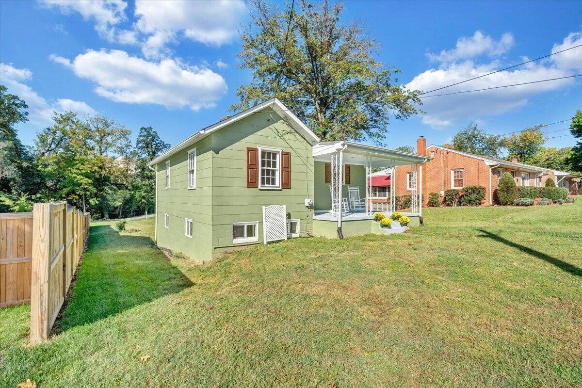 501 Mount Vernon AVE - Photo 34