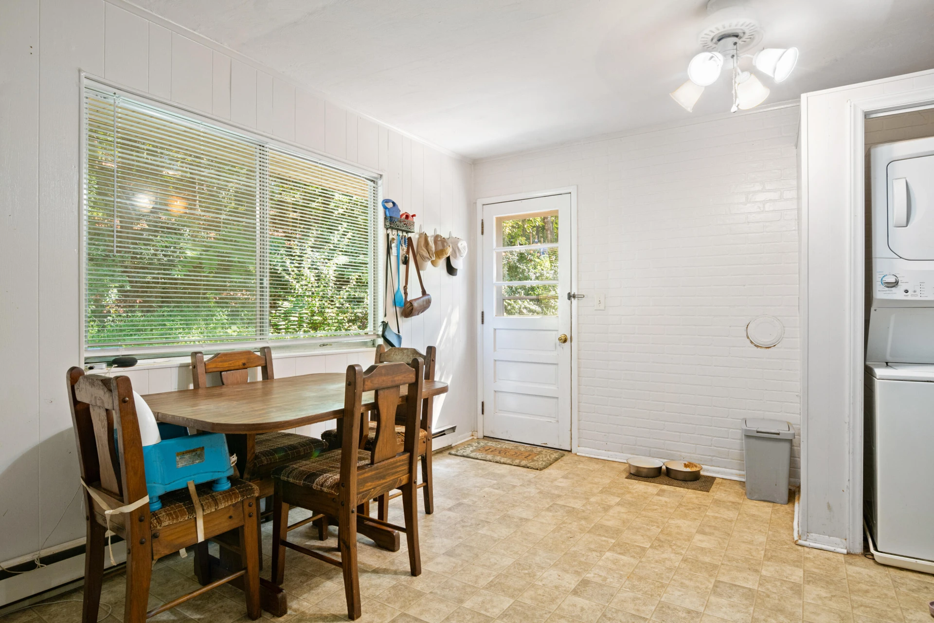 7266 Wilson RD - Photo 11