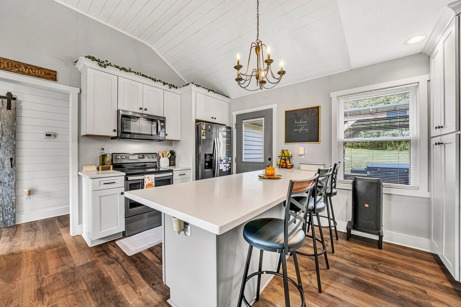 575 Three Brooks LN - Photo 28