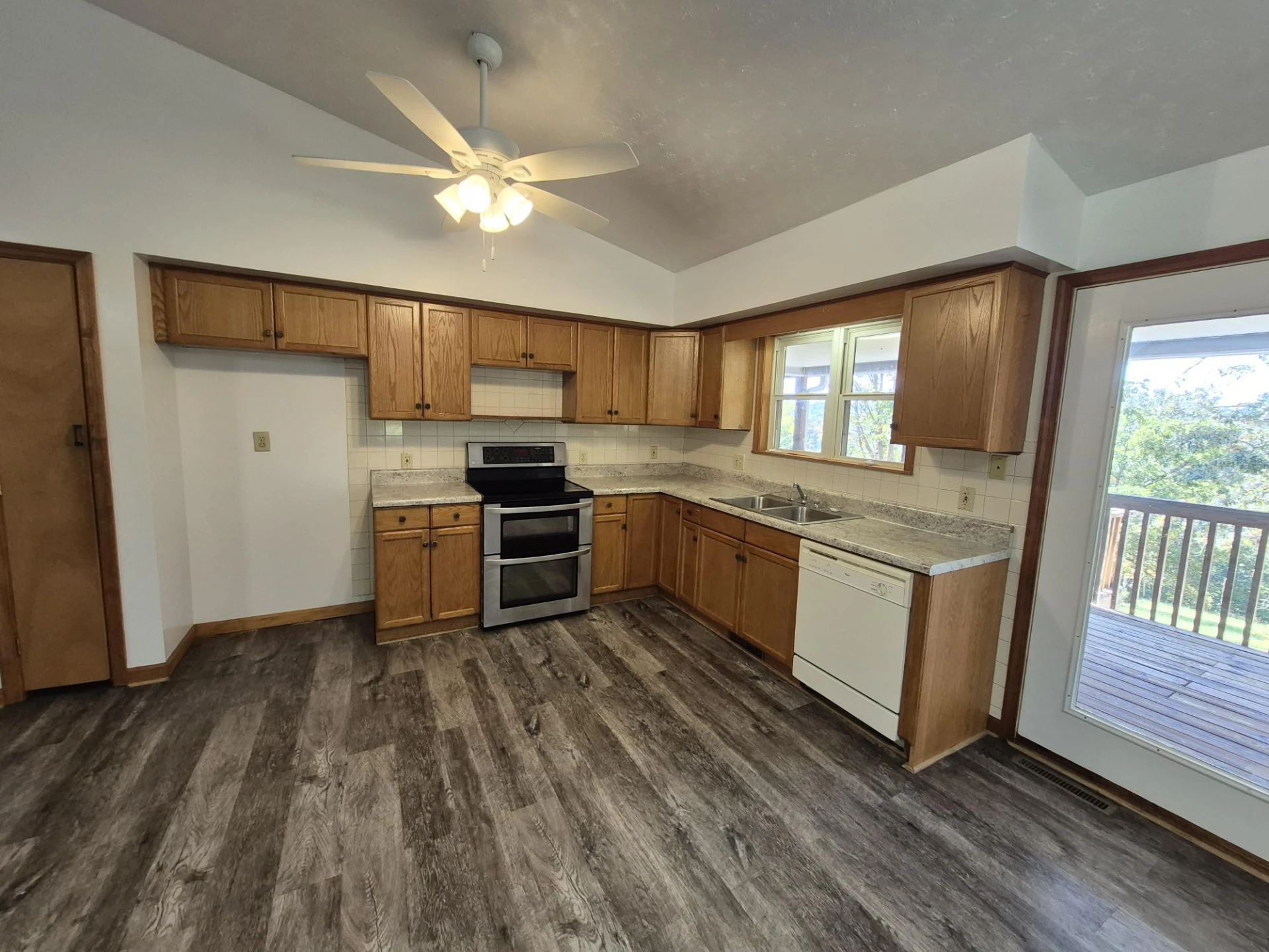 10048 Moneta RD - Photo 17