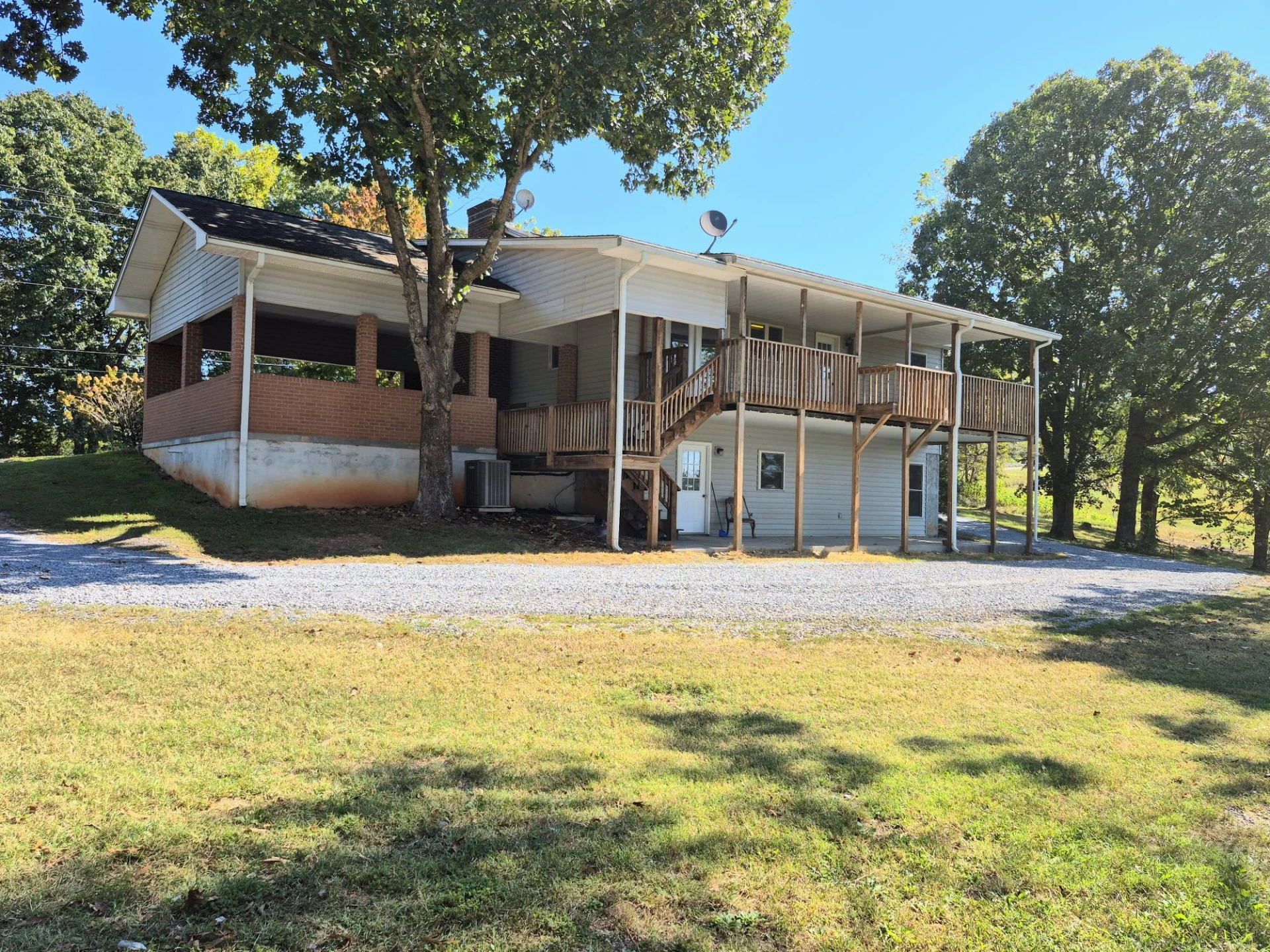 10048 Moneta RD - Photo 2