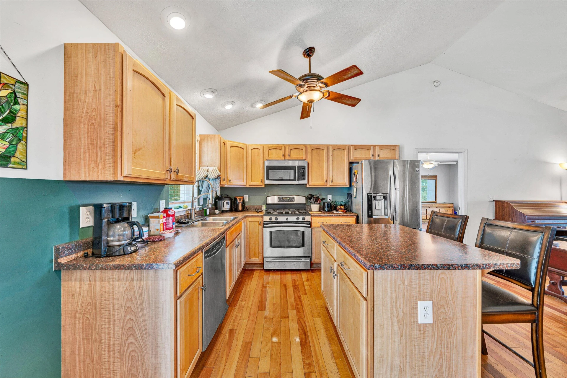 1082 Anna LN - Photo 10
