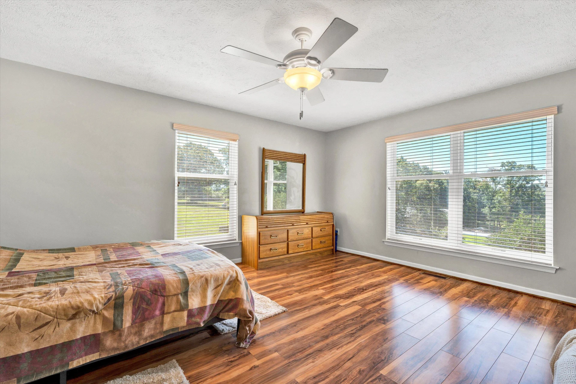 1082 Anna LN - Photo 13