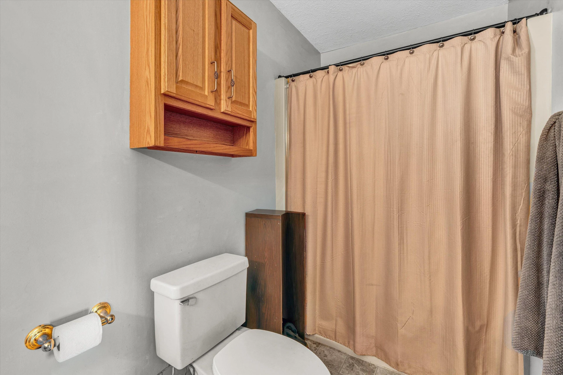 1082 Anna LN - Photo 19
